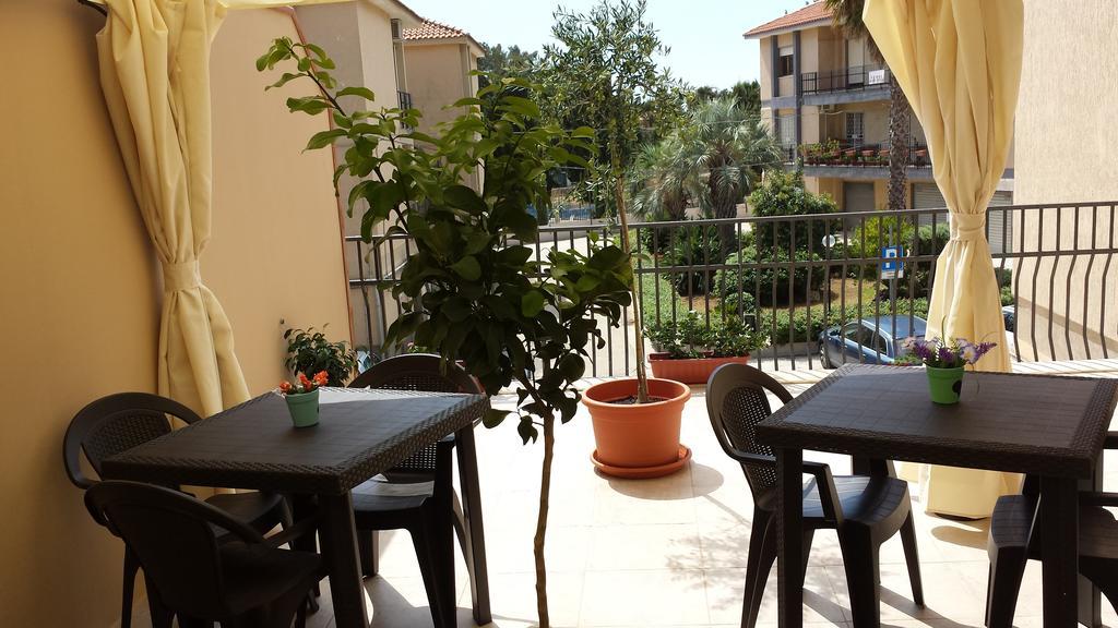 Affittacamere Il Terrazzo Di Archimede Syracuse Eksteriør billede